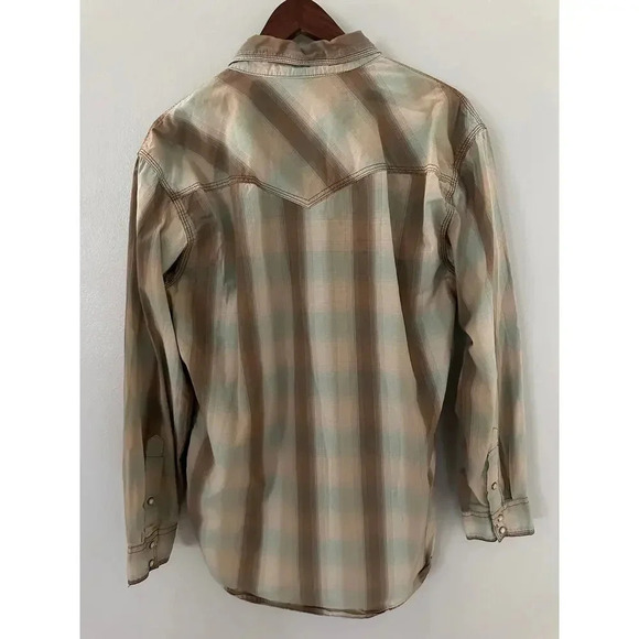 Larry Mahan Western Long Sleeve Pearl Snap Shirt sz Large - Picture 3 of 3